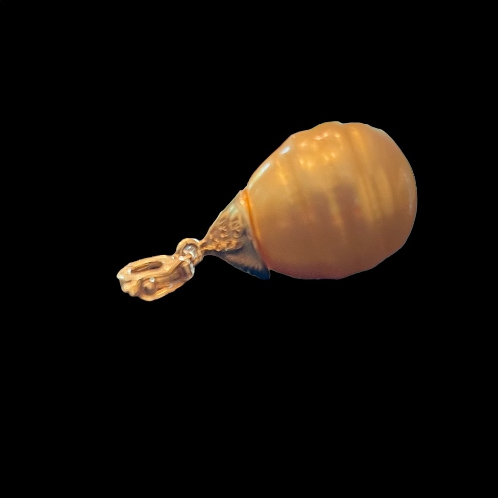 Golden south sea pearl pendant gold over 925 silver stamp on crown 1/2” long - Picture 2 of 2